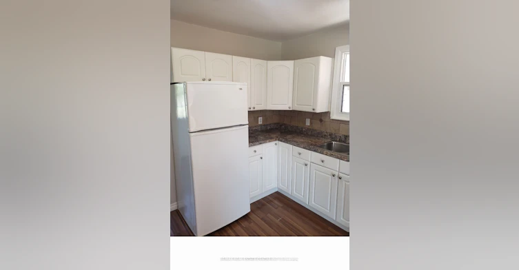 Main Level-519 Catharine Street N, Hamilton, ON, L8L 4V3 - 6