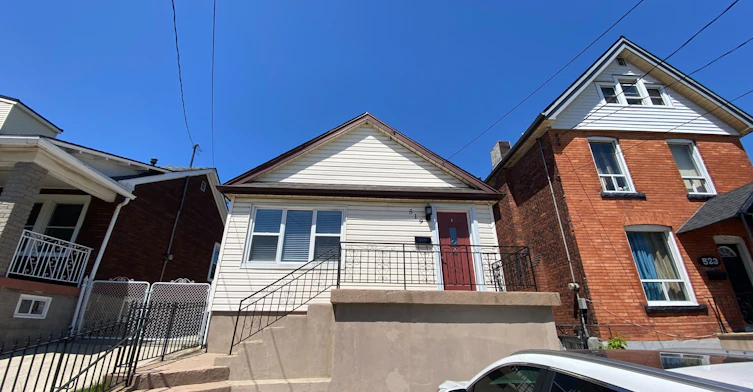 Main Level-519 Catharine Street N, Hamilton, ON, L8L 4V3