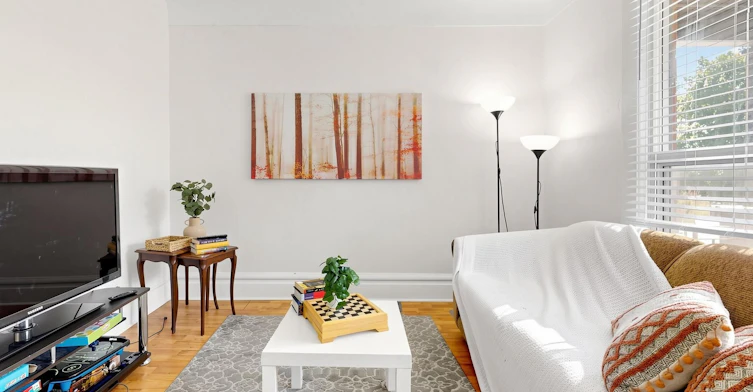 746 King Street W, Hamilton, ON, L8S 1J8 - 5