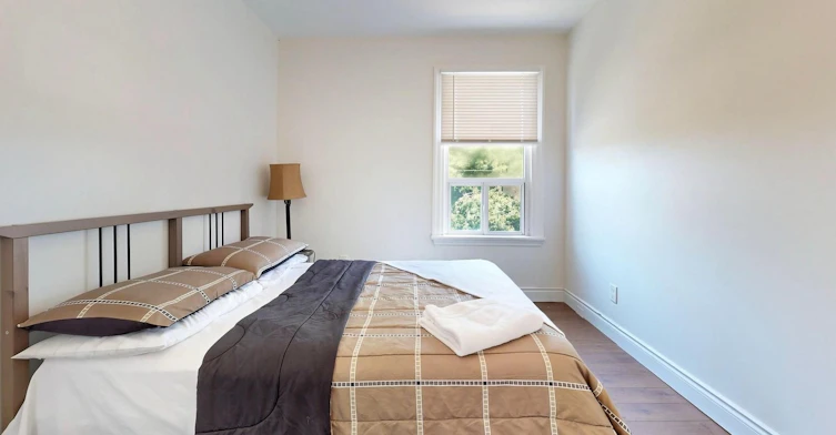 746 King Street W, Hamilton, ON, L8S 1J8 - 20
