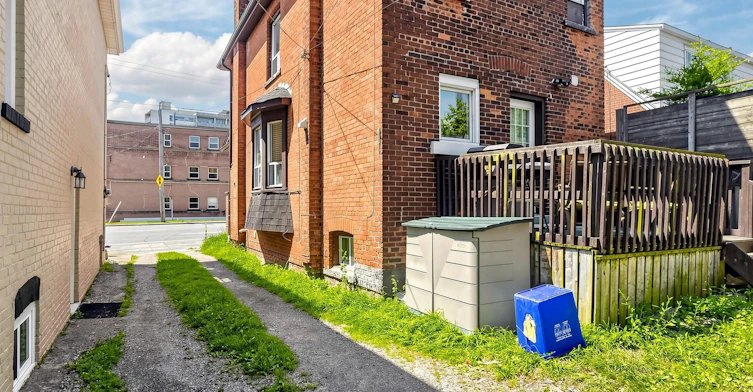 746 King Street W, Hamilton, ON, L8S 1J8 - 45
