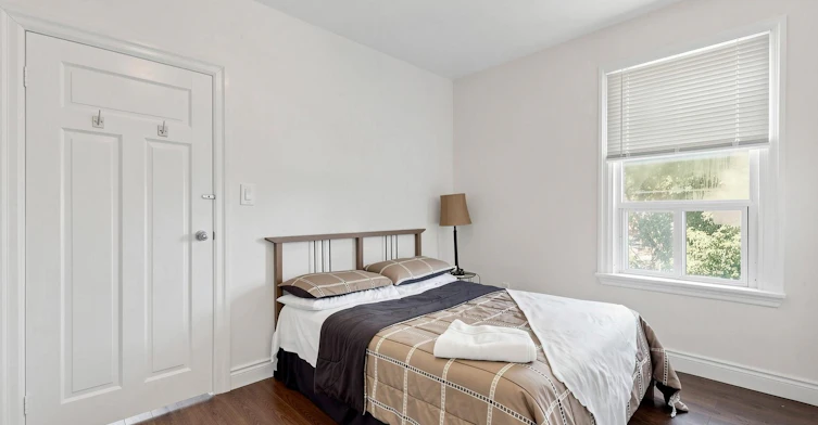 746 King Street W, Hamilton, ON, L8S 1J8 - 19