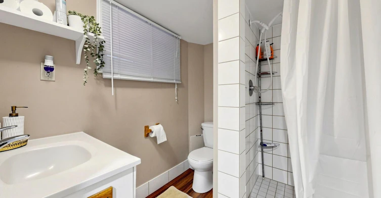 746 King Street W, Hamilton, ON, L8S 1J8 - 41