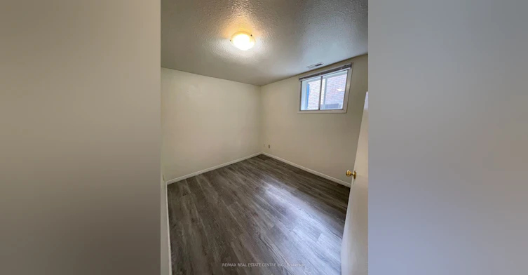 Basement-129 Kortright Road W, Guelph, ON, N1G 3N9 - 5