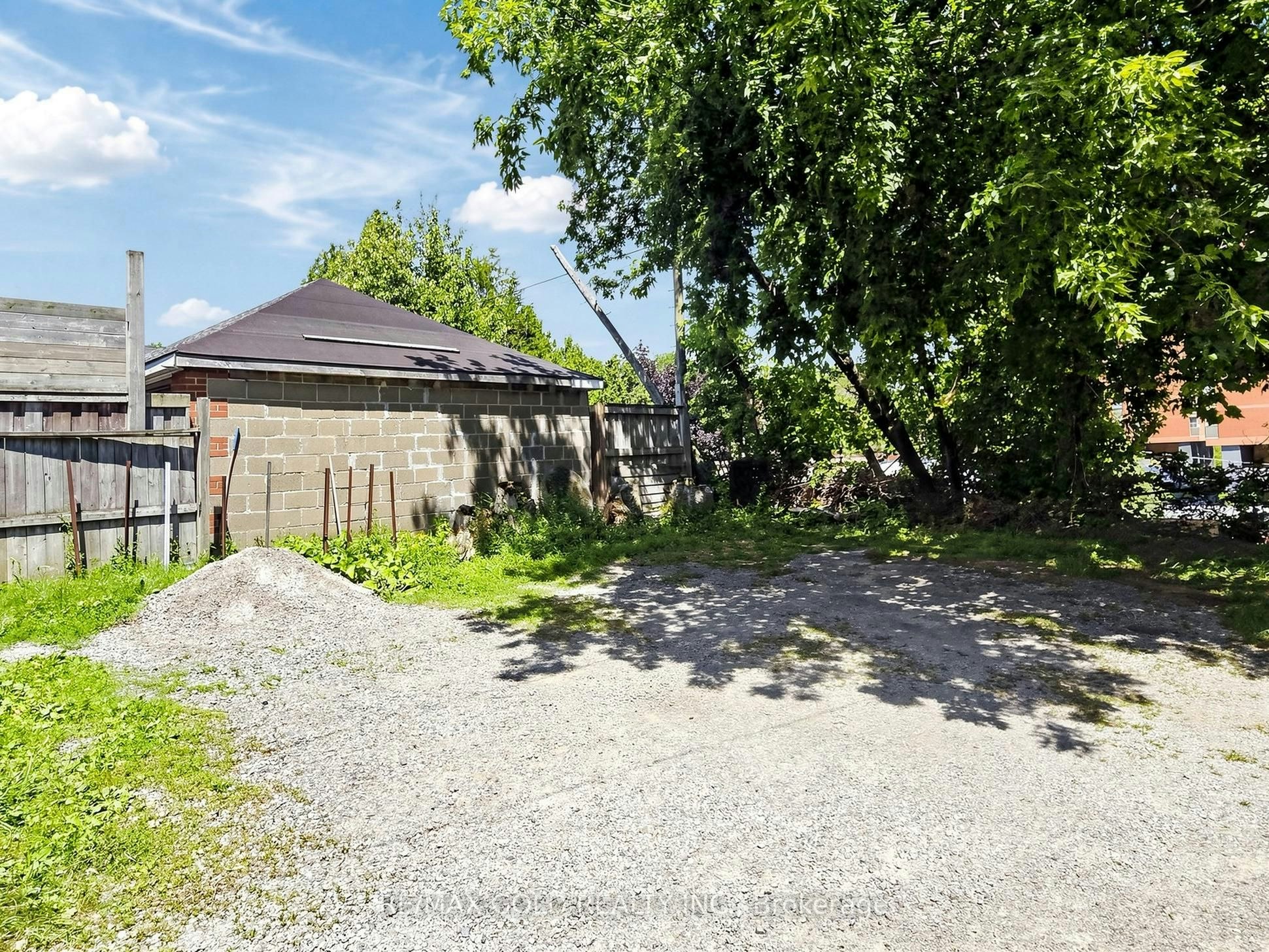 bsmt-746 King Street W, Hamilton, ON, L8S 1J8 - 22