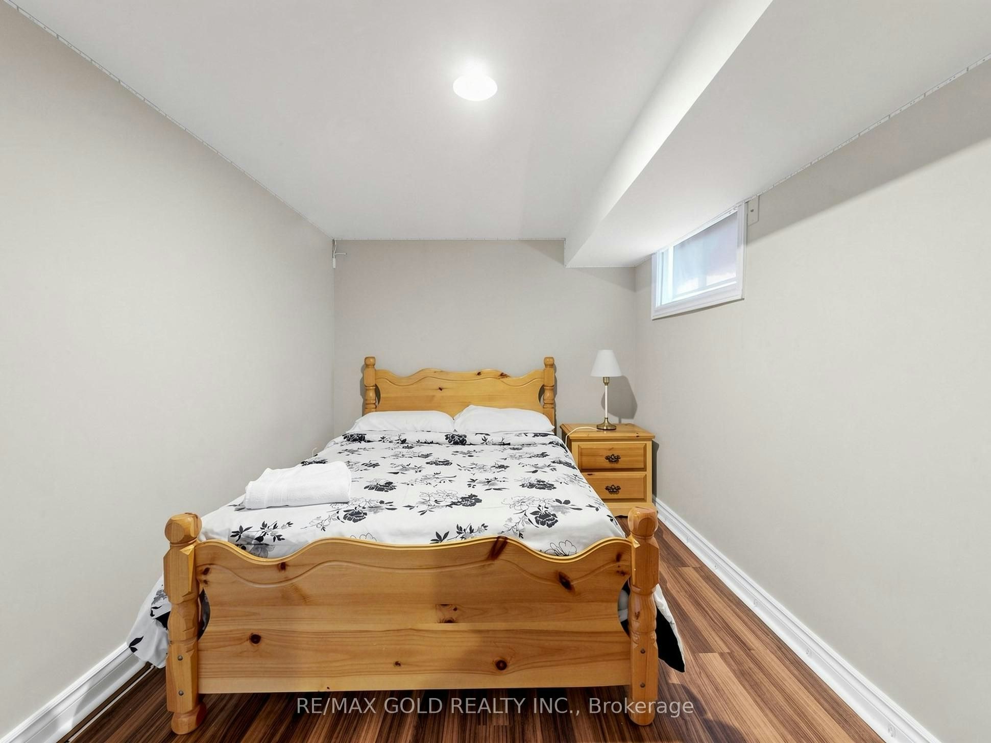 bsmt-746 King Street W, Hamilton, ON, L8S 1J8 - 11