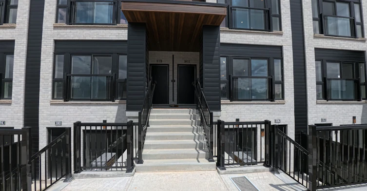 110-130 Otterbein Road, Kitchener, ON, N2B 3E4 - 2