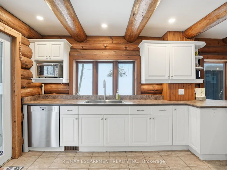 1112 Safari Road, Hamilton, ON, L8B 1A4 - 17