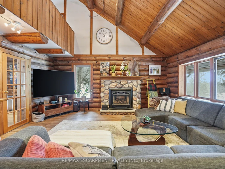 1112 Safari Road, Hamilton, ON, L8B 1A4 - 9