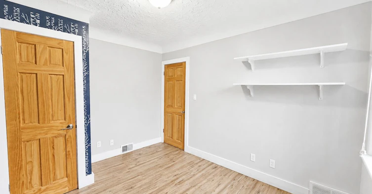 Main-386 Whitney Avenue, Hamilton, ON, L8S 2H4 - 15