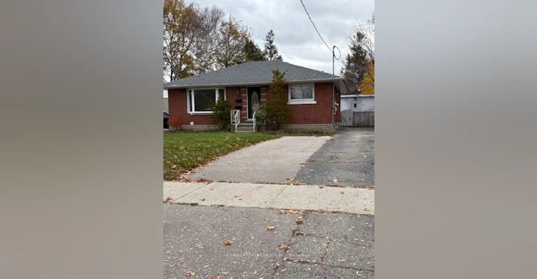 Lower-139 Byron Avenue, Kitchener, ON, N2C 1Z7