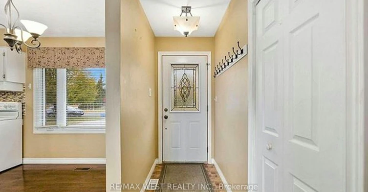 Main Fl-1252 Royal Drive, Peterborough, ON, K9H 6R5 - 3