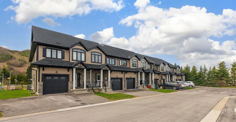 104 Delphi Court, Blue Mountains, ON, N0H 1J0 - 3