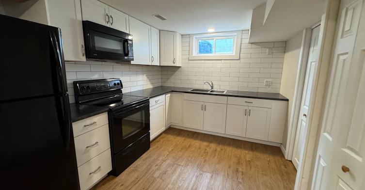 Basement-456 Speedvale ( Basement ) Avenue E, Guelph, ON, N1E 1P1 - 7