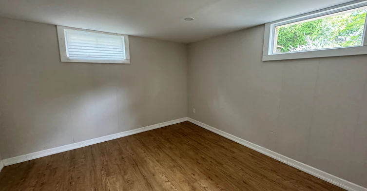 Basement-456 Speedvale ( Basement ) Avenue E, Guelph, ON, N1E 1P1 - 17