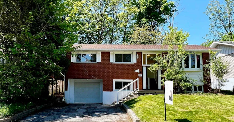 Upper-194 Cedarbrae Avenue, Waterloo, ON, N2L 4S5 - 8