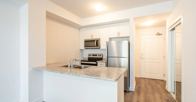 225-470 Dundas Street E, Hamilton, ON, L8B 2A6 - 11