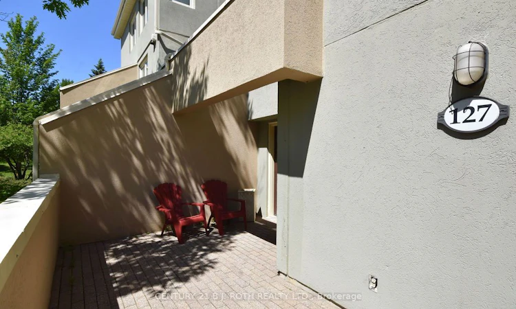 127-107 Wintergreen Place