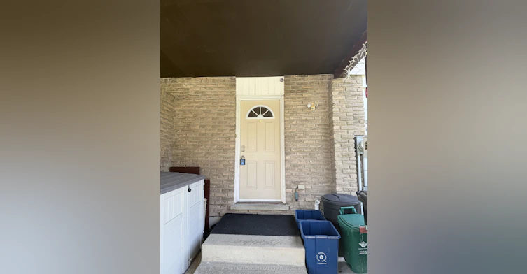 6 Cedarhill Crescent, Kitchener, ON, N2E 2H4 - 3