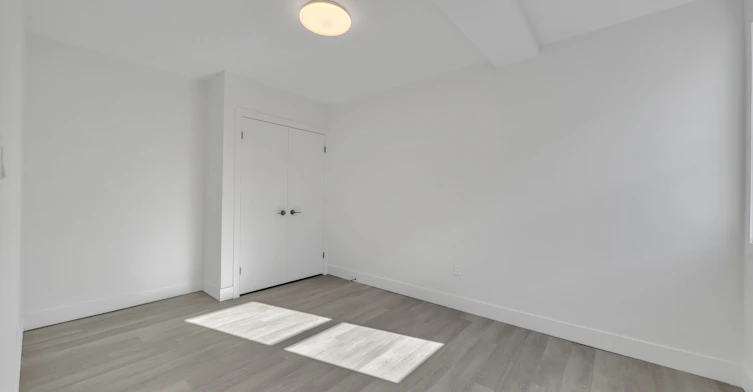 202-1804 Drouillard Road, Windsor, ON, N8W 3X5 - 5