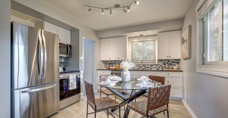 Upper-1050 Apache Road, London, ON, N5V 2W3 - 6