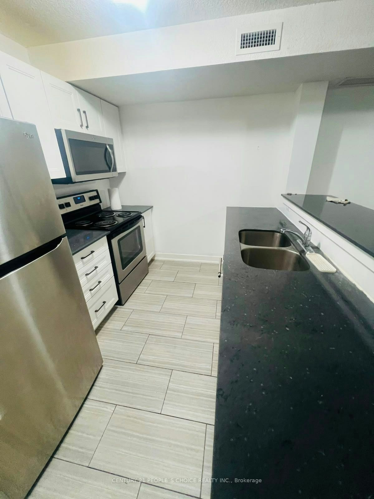 A5-190 Century Hill Drive, Kitchener, ON, N2E 2W6 - 10