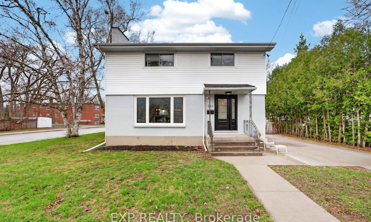 266 Bleecker Avenue