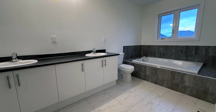 41 Sapphire Way, Thorold, ON, L2V 0L4 - 19