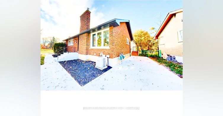 77 Godfrey Drive, London, ON, N5V 2E8 - 2