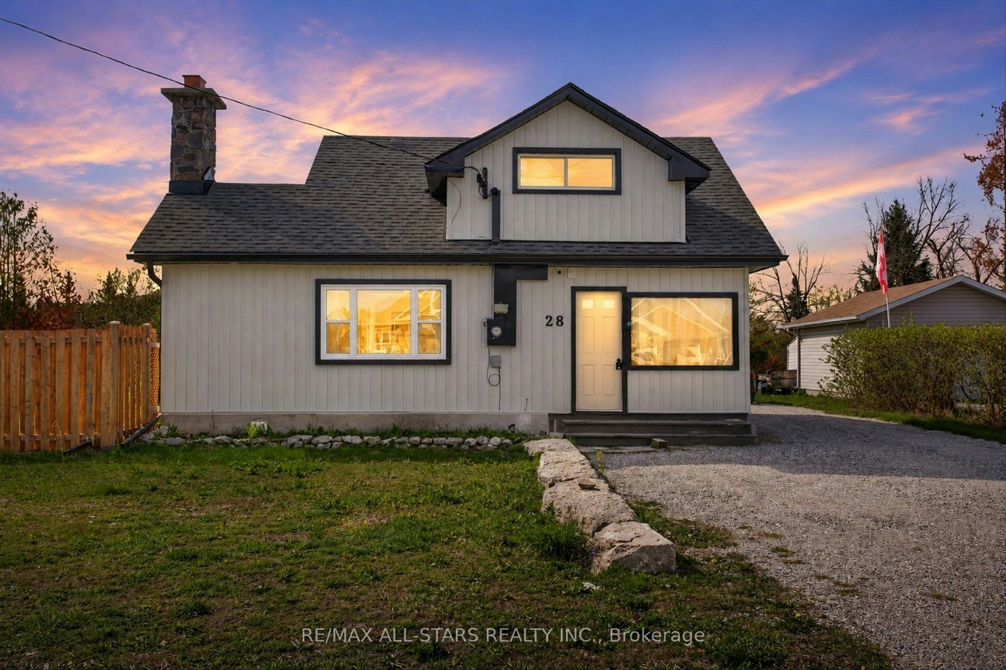 28 Prince Street W, Kawartha Lakes, ON, K0M 1A0