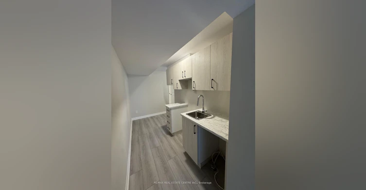 44- basement-5672 Dorchester Road, Niagara Falls, ON, L2G 5S3 - 4