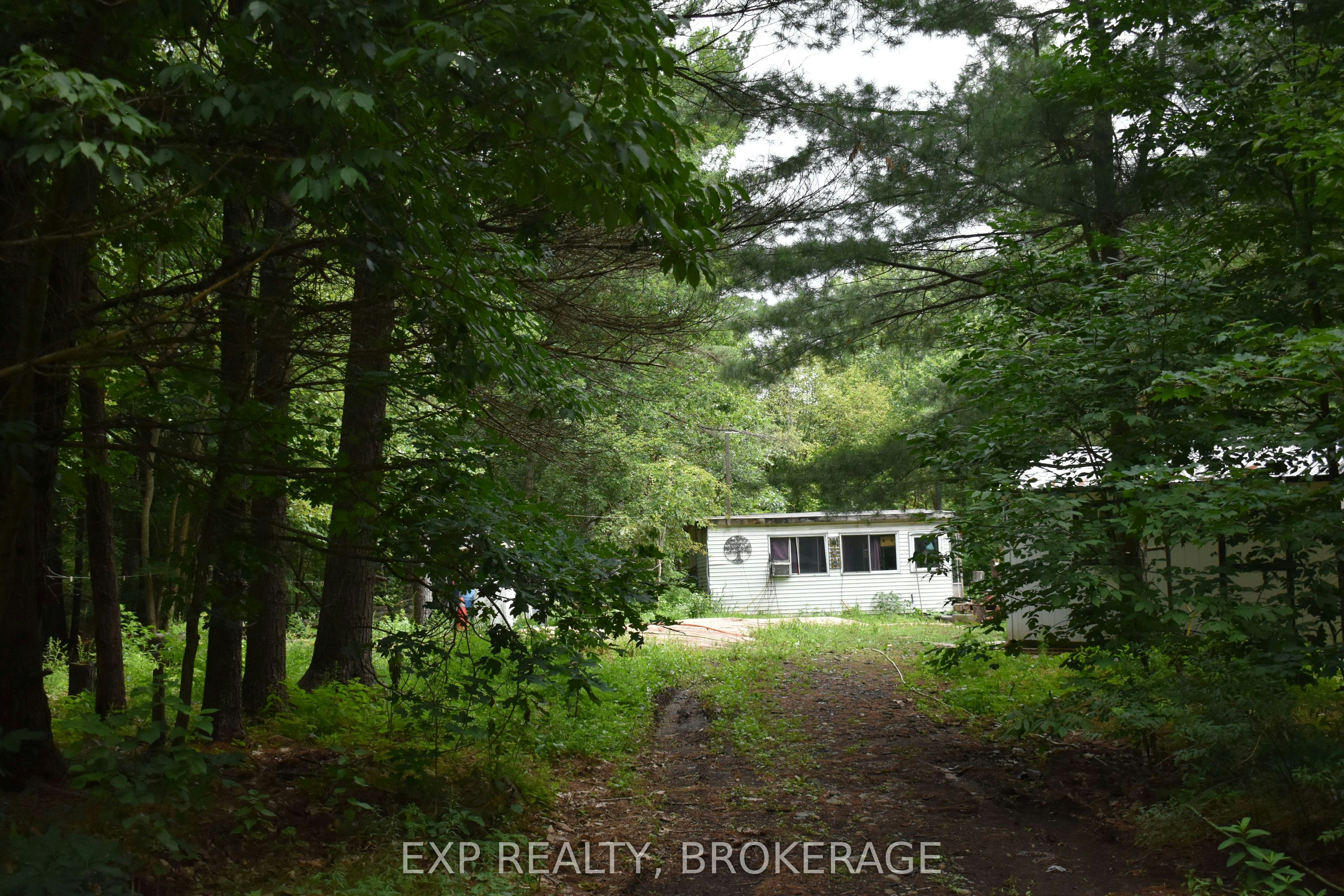 2100 Mclean Road, Central Frontenac, ON, K0H 2K0