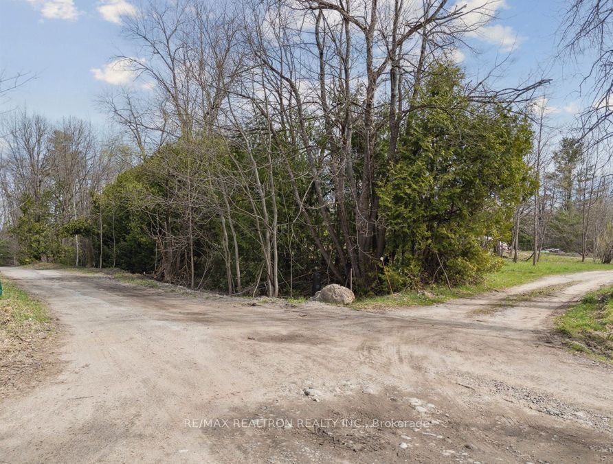 1084A Wenona Lodge Road, Gravenhurst, ON, P0E 1N0