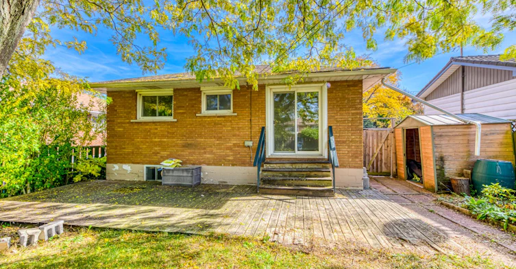 146 Manning Avenue, Hamilton, ON, L9A 3G2 - 38
