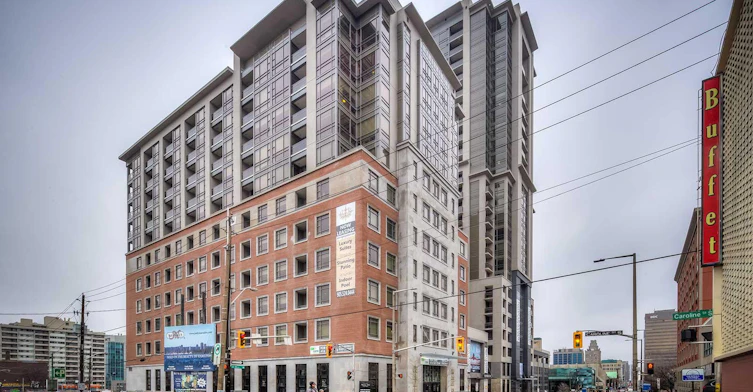 315-150 Main Street W, Hamilton, ON, L8P 1H8