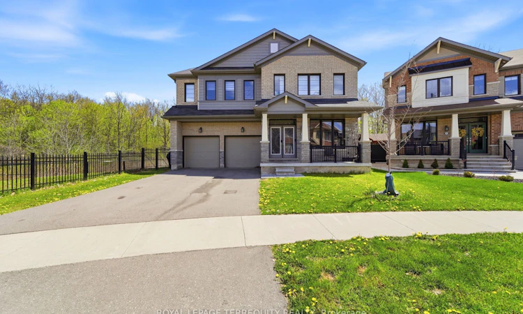 65 Cactus Crescent