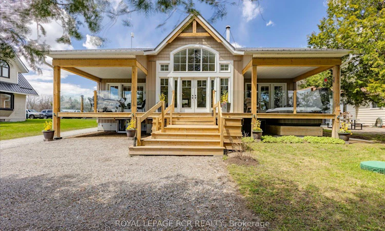 1093 North Bay Drive