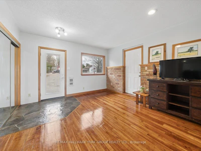 61 Concession Rd 3 N/A - 5