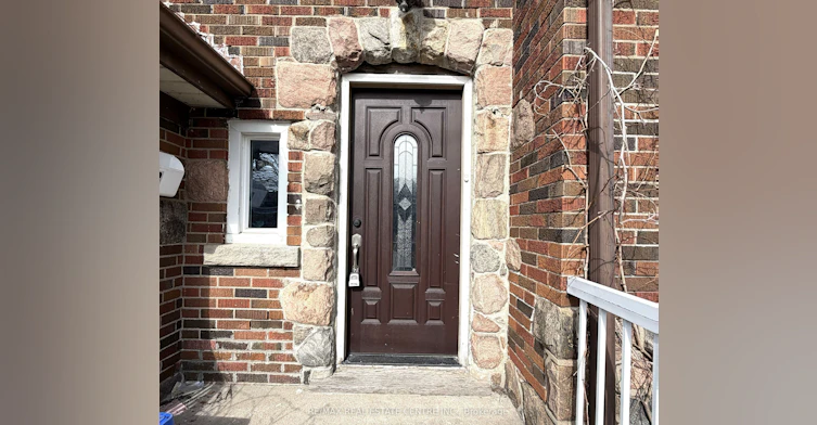 218 Weber Street E, Kitchener, ON, N2H 1E8 - 2