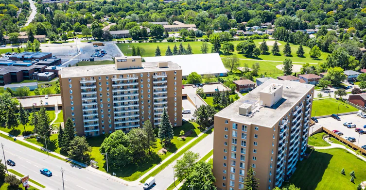 1114-10 Overlea Drive, Kitchener, ON, N2M 5B8
