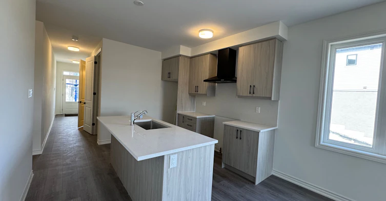 62 Debois St Main Unit Street, Kawartha Lakes, ON, K9V 6A9 - 11