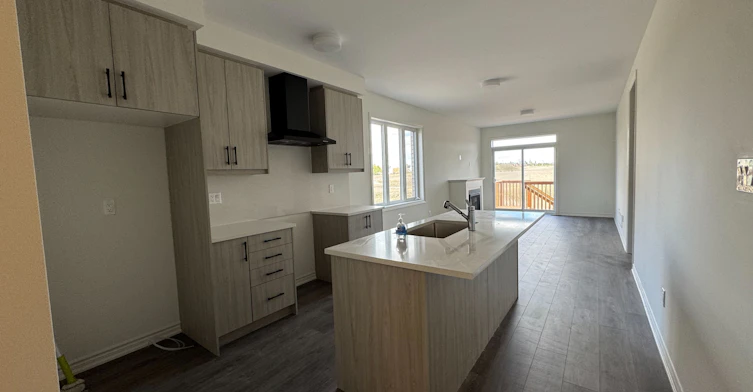 62 Debois St Main Unit Street, Kawartha Lakes, ON, K9V 6A9 - 10