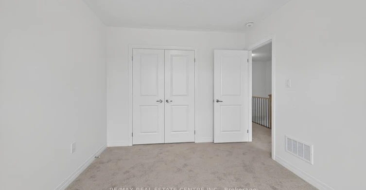 489 Jack Wilford Way, Oxford Station, ON, N4S 0G7 - 32