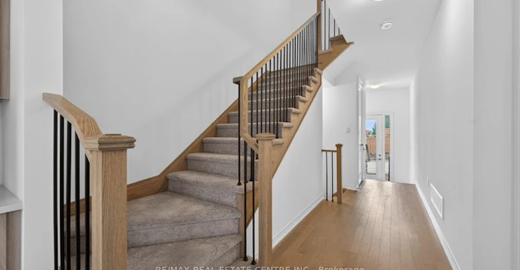 489 Jack Wilford Way, Oxford Station, ON, N4S 0G7 - 18