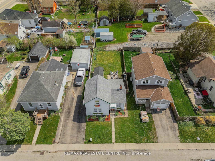 17 Dover Street, Woodstock, ON, N4S 3L7 - 35