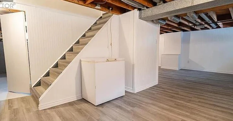 1308 Tilston Drive, Windsor, ON, N9B 3C7 - 13