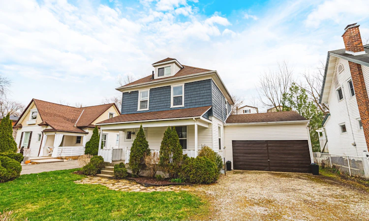 30 Grand Avenue