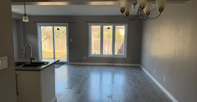 133 Templewood Drive, Kitchener, ON, N2R 1Y4 - 2