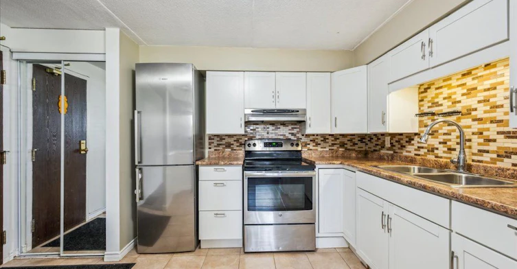 1-333 Northlake Drive, Waterloo, ON, N2V 1Z1 - 3