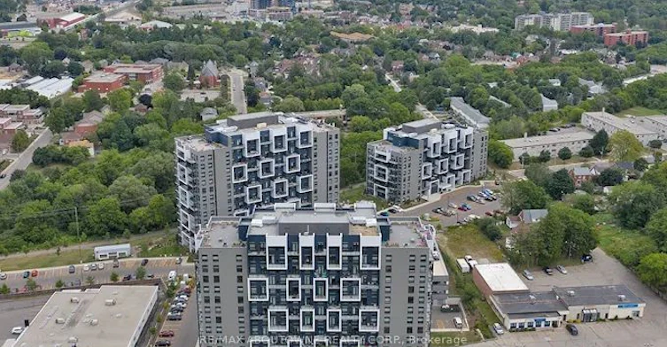 101-460B Belmont Avenue W, Kitchener, ON, N2M 0B3